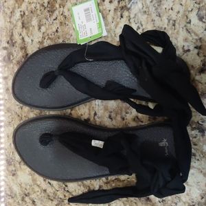 Sanuk Yoga Slinged Up Sandals NWT